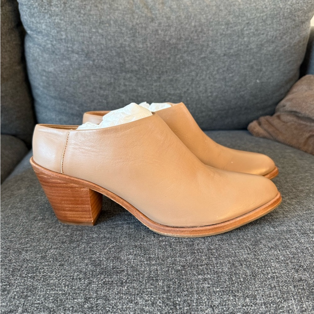 Poppy Barley Biscotti Mules